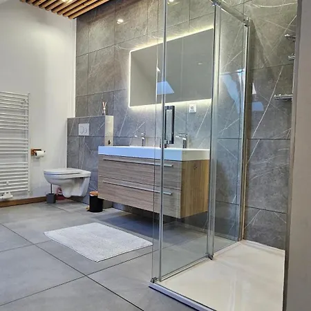 Apartmán Ferien- Und Pferdegut Schloss Treffen