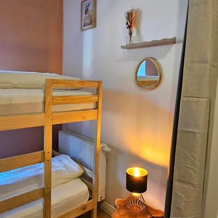 Apartmán Ferien- Und Pferdegut Schloss Treffen