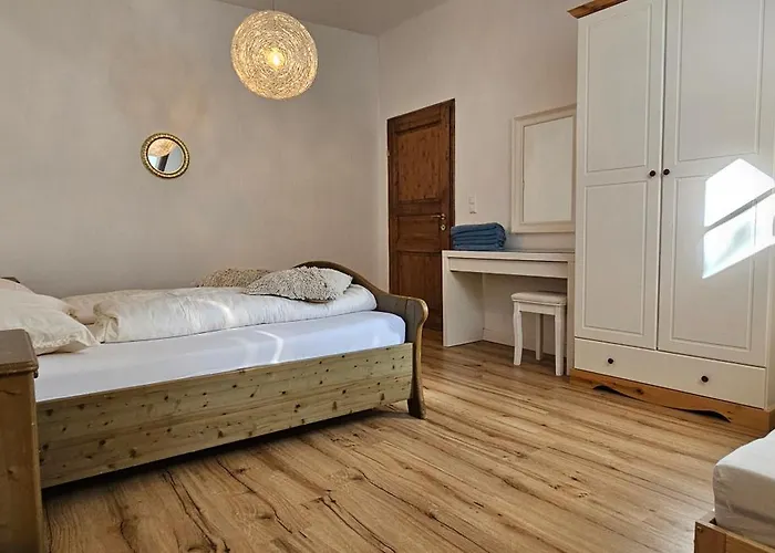 Ferien- Und Pferdegut Schloss Апартаменты *