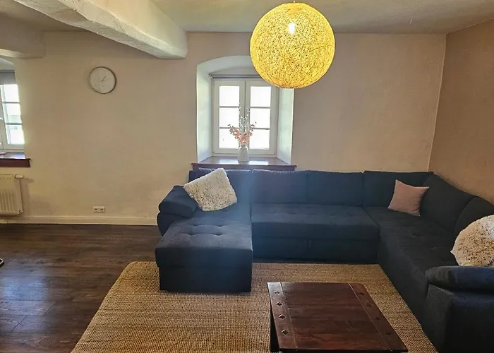 Apartment Ferien- Und Pferdegut Schloss *