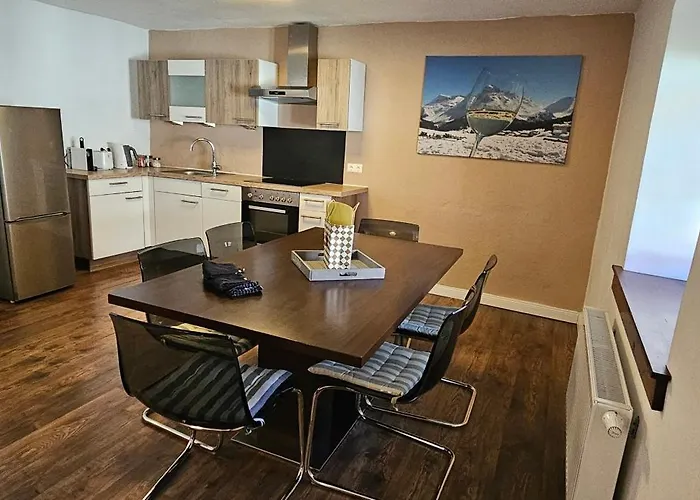 Ferien- Und Pferdegut Schloss Apartament Treffen am Ossiacher See