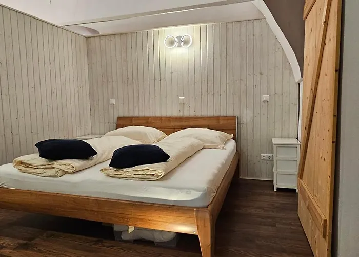 Apartment Ferien- Und Pferdegut Schloss *